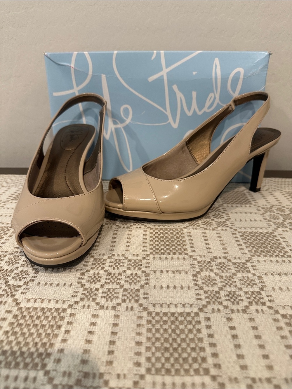 Life Stride Beige Patent Slingback Peep-Toe Heels